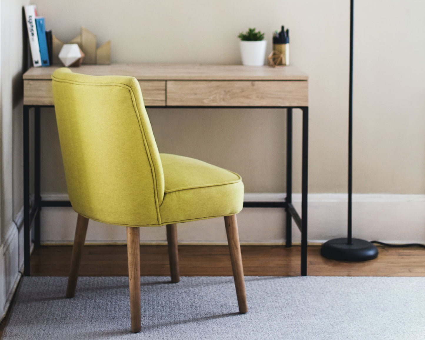 Armless Task Chair